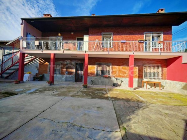 casa indipendente in vendita a Nichelino