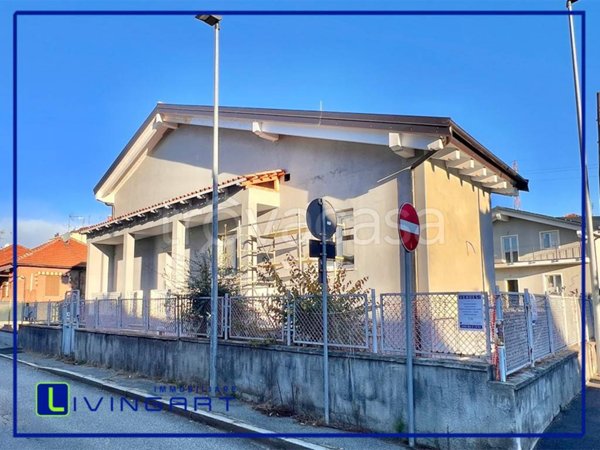 casa indipendente in vendita a Nichelino