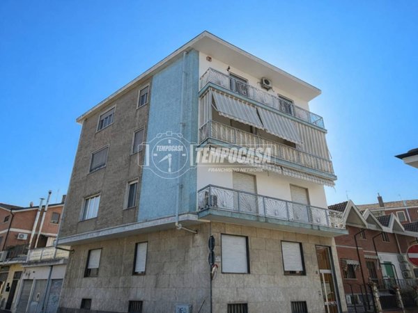 appartamento in vendita a Nichelino in zona Crociera