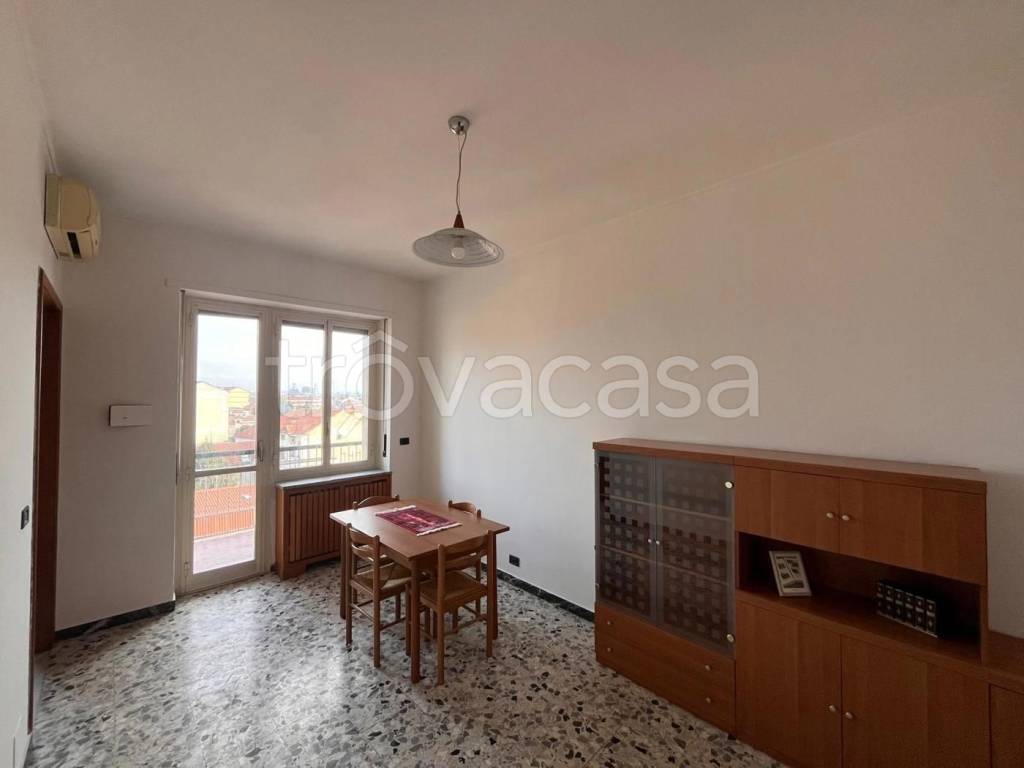 appartamento in vendita a Nichelino in zona Crociera