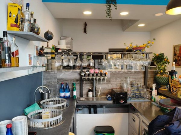 negozio in vendita a Nichelino