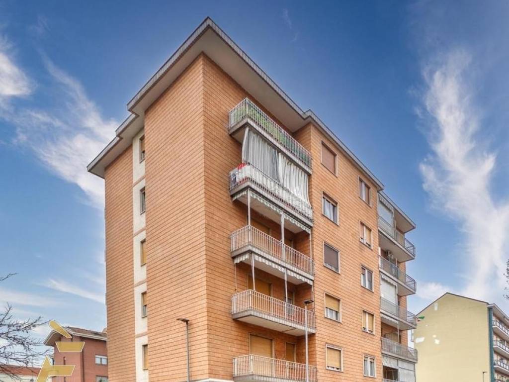 appartamento in vendita a Nichelino in zona Crociera