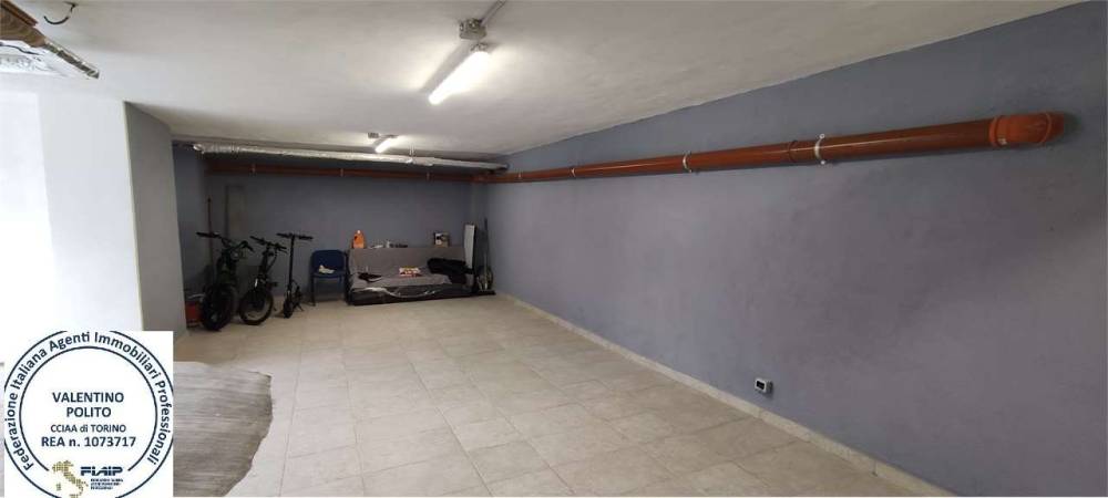 locale di sgombero in vendita a Nichelino