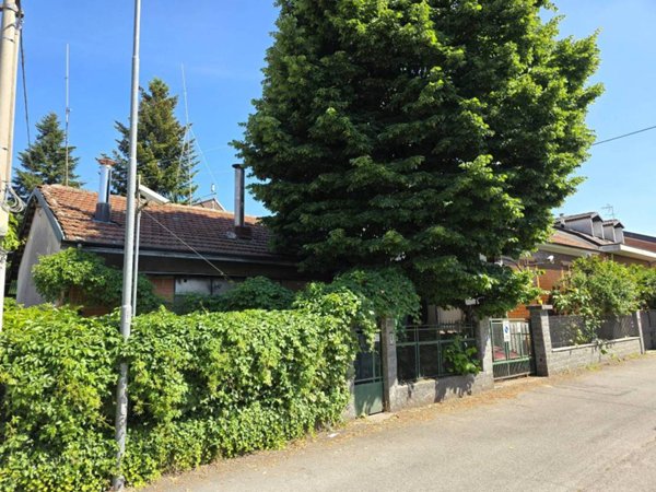 casa indipendente in vendita a Nichelino