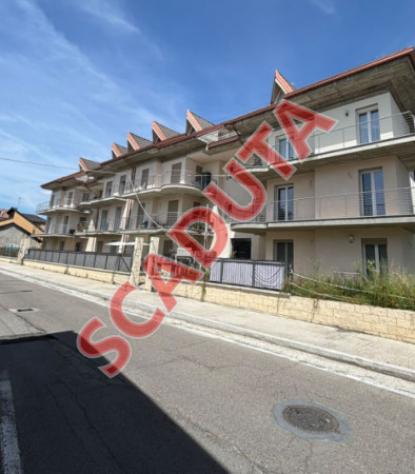 pentavano in vendita a Nichelino