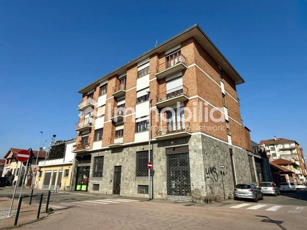 appartamento in vendita a Nichelino in zona Crociera