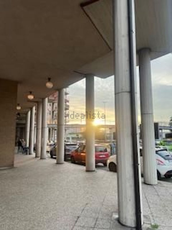 locale commerciale in vendita a Nichelino