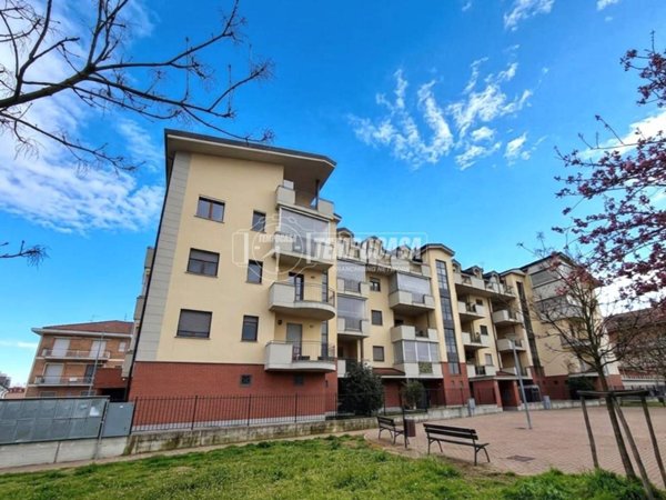 appartamento in vendita a Nichelino in zona Crociera