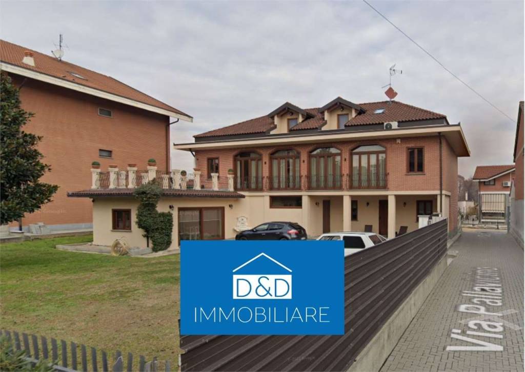 casa indipendente in vendita a Nichelino