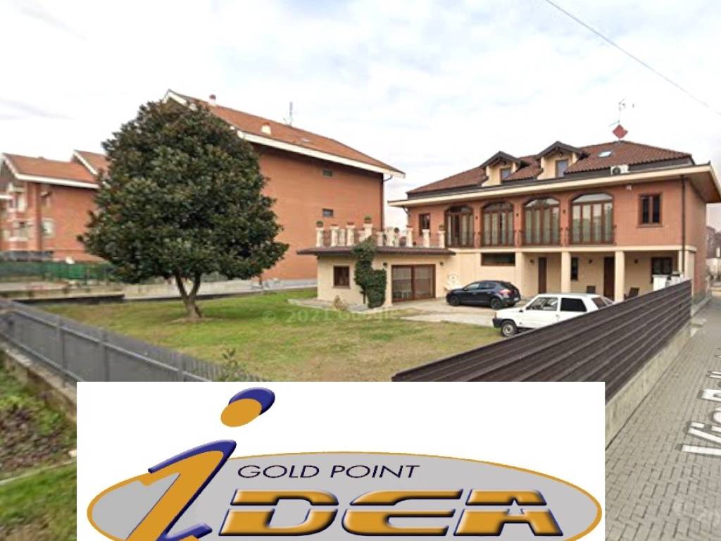 casa indipendente in vendita a Nichelino