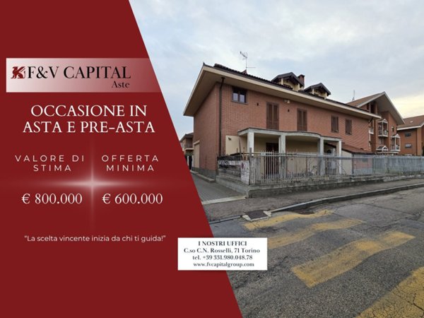 casa indipendente in vendita a Nichelino