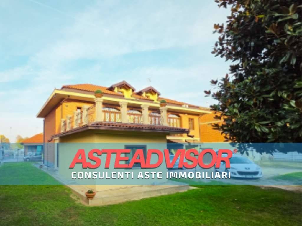 casa indipendente in vendita a Nichelino