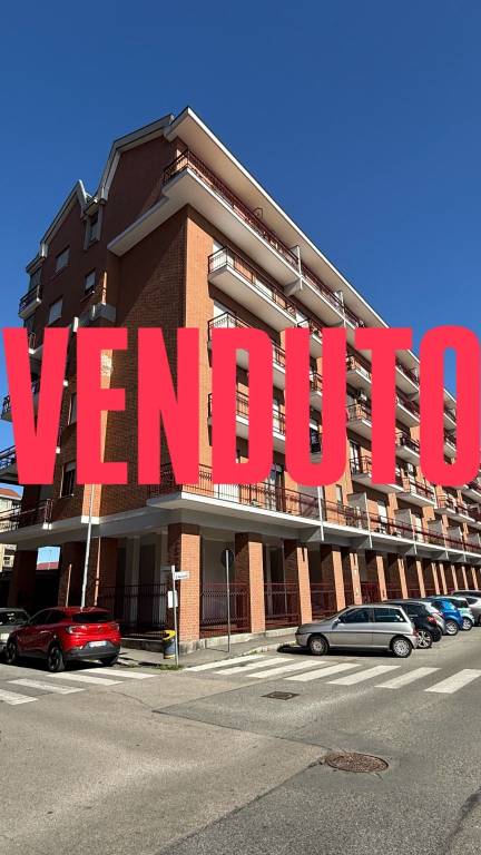 appartamento in vendita a Nichelino in zona Crociera