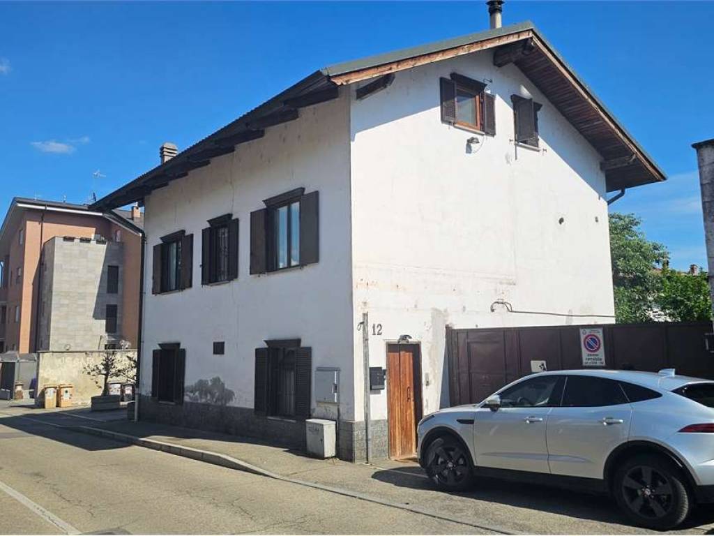 casa indipendente in vendita a Nichelino