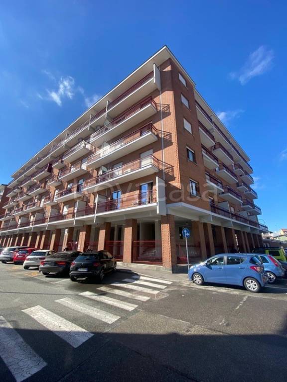 appartamento in vendita a Nichelino in zona Crociera