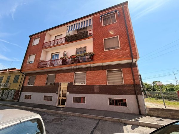 appartamento in vendita a Nichelino in zona Crociera