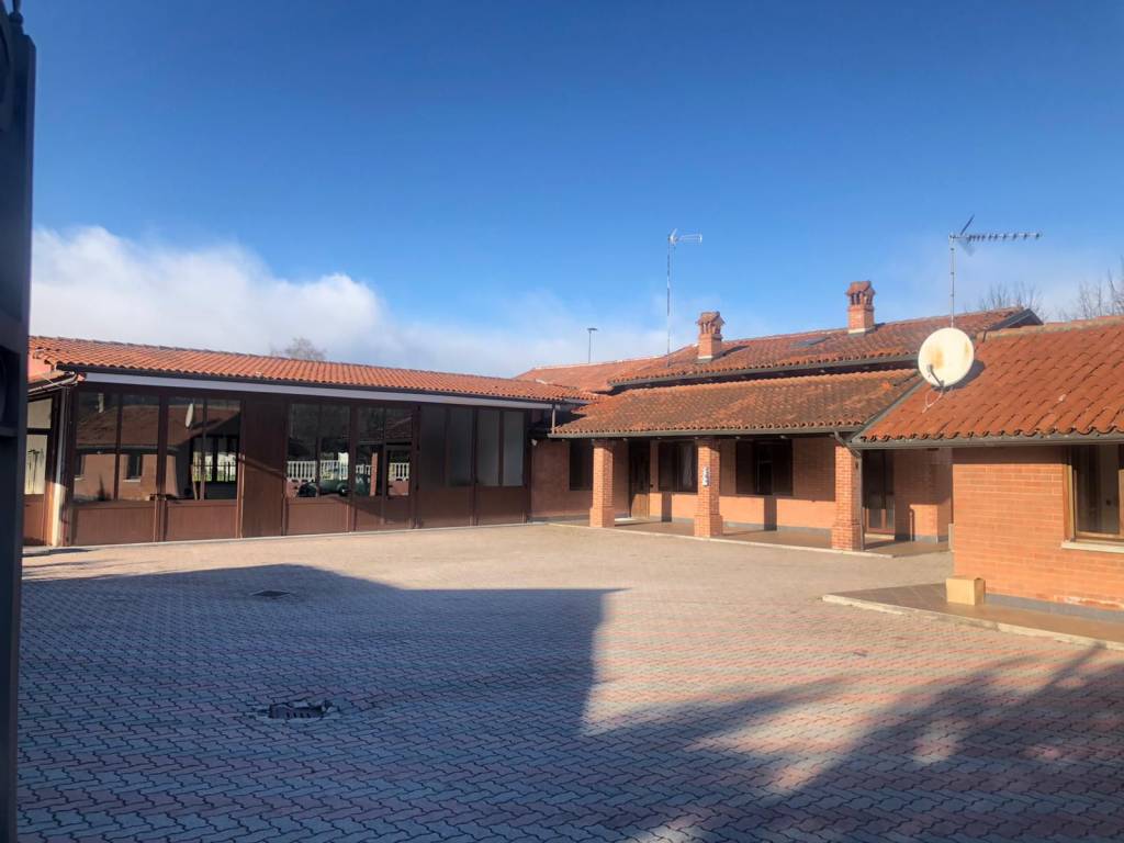 casa indipendente in vendita a Nichelino