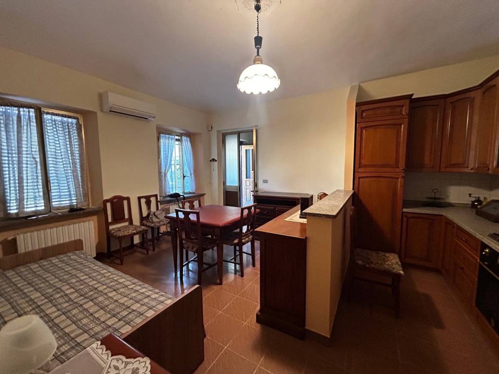 casa indipendente in vendita a Nichelino