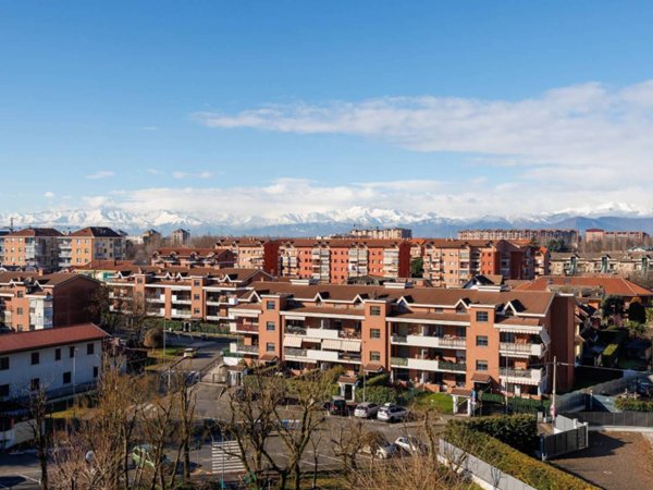 appartamento in vendita a Nichelino in zona Crociera
