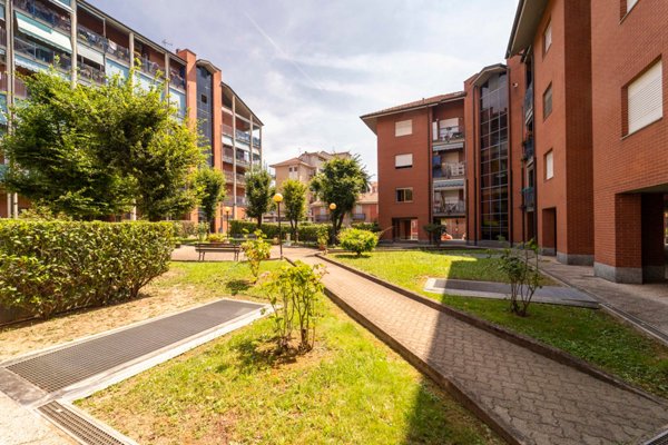 appartamento in vendita a Nichelino in zona Crociera