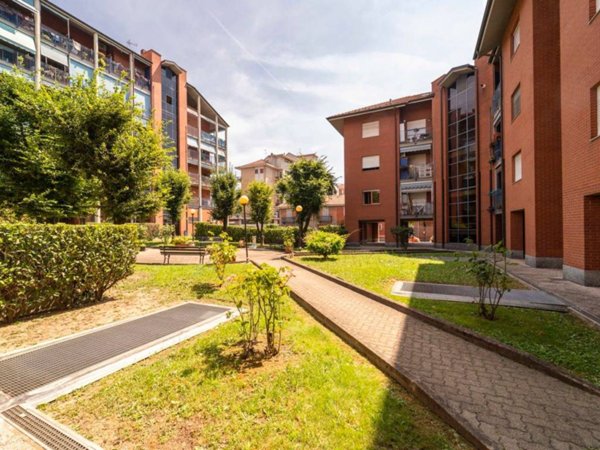 appartamento in vendita a Nichelino in zona Crociera