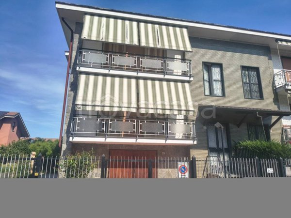 casa indipendente in vendita a Nichelino