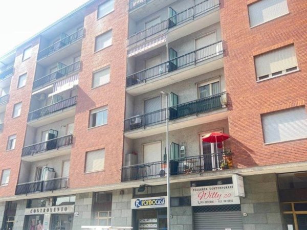 appartamento in vendita a Nichelino in zona Crociera