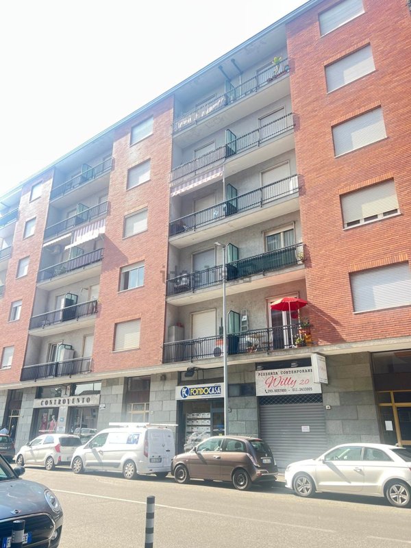 appartamento in vendita a Nichelino in zona Crociera