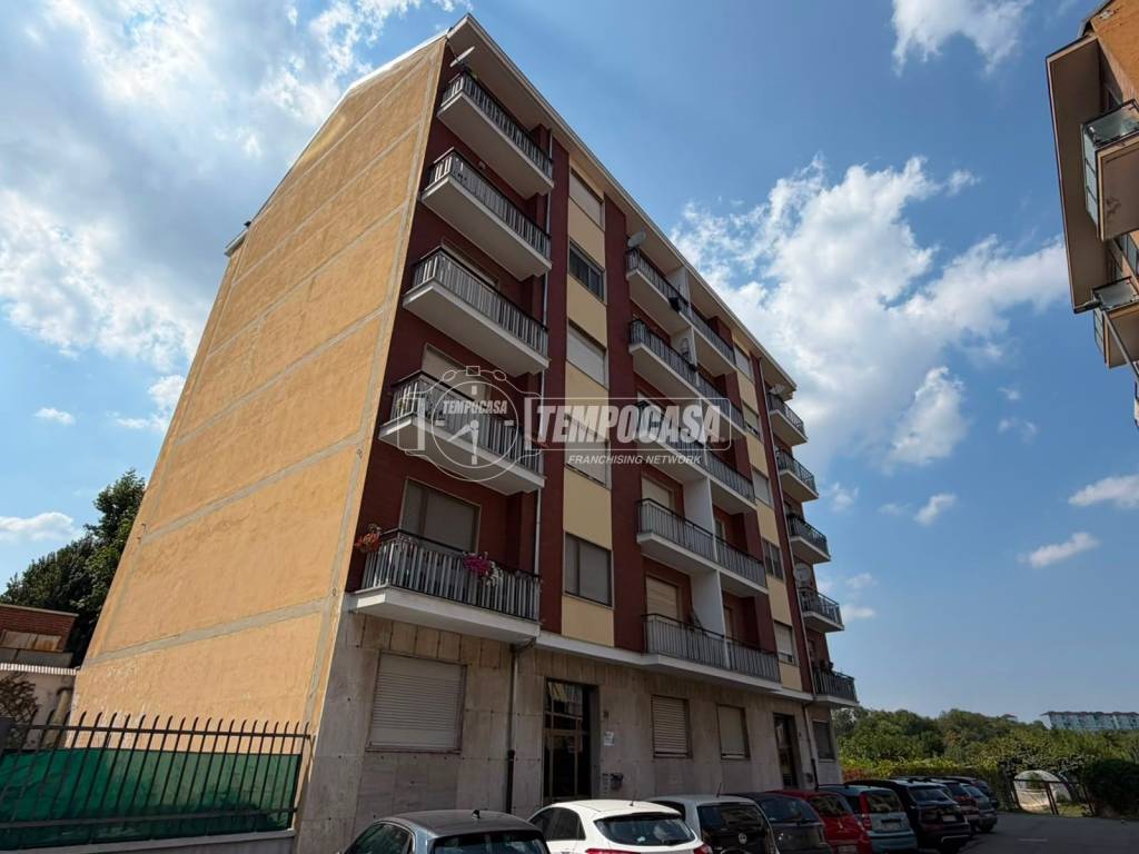 appartamento in vendita a Nichelino in zona Crociera