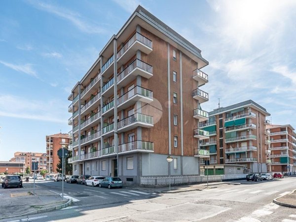 appartamento in vendita a Nichelino in zona Crociera