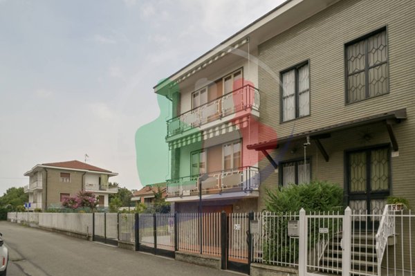 casa indipendente in vendita a Nichelino