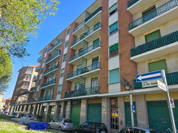 appartamento in vendita a Nichelino in zona Crociera