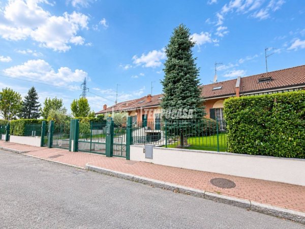 casa indipendente in vendita a Nichelino