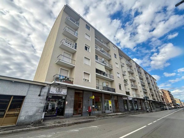 appartamento in vendita a Nichelino in zona Crociera