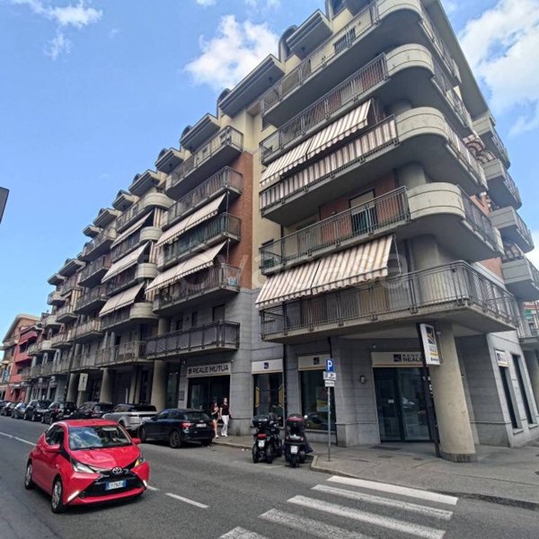 appartamento in vendita a Nichelino in zona Crociera