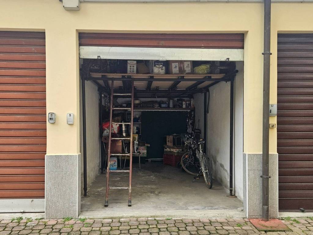box auto in vendita a Nichelino