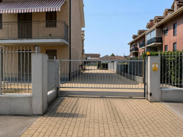 box auto in vendita a Nichelino