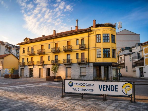 appartamento in vendita a Nichelino in zona Crociera