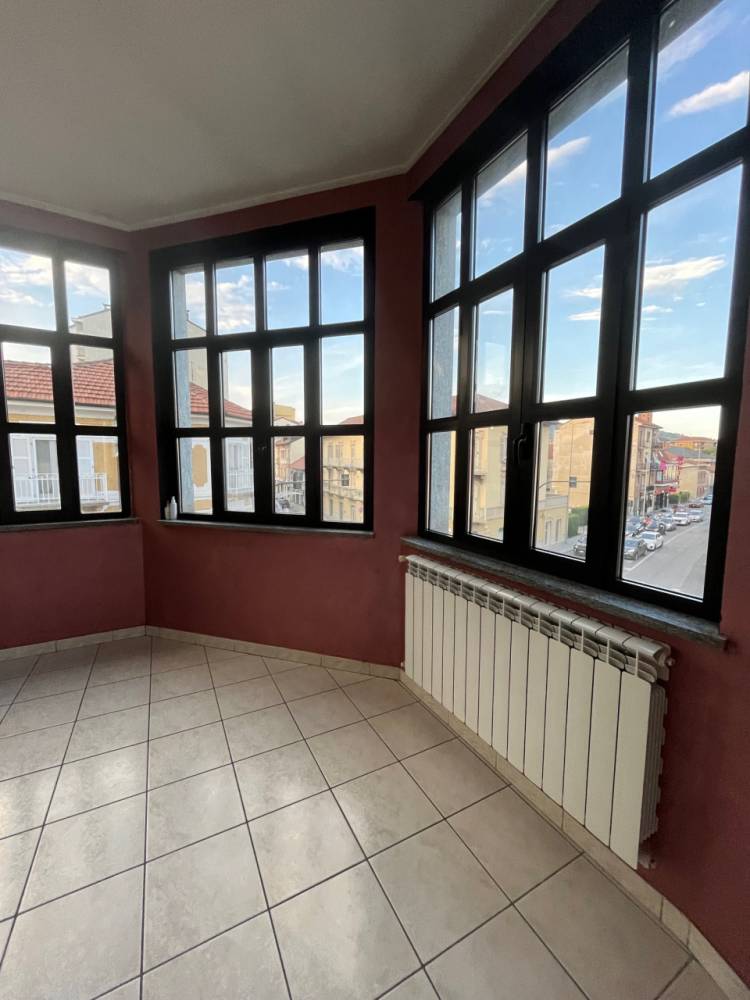 appartamento in vendita a Nichelino in zona Crociera