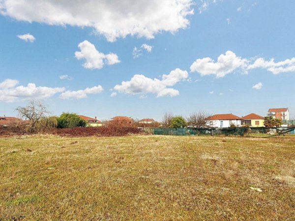 terreno in vendita a Nichelino