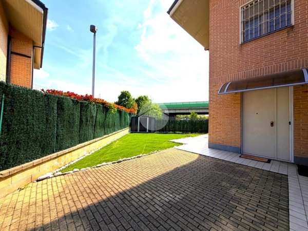 casa indipendente in vendita a Nichelino in zona Crociera