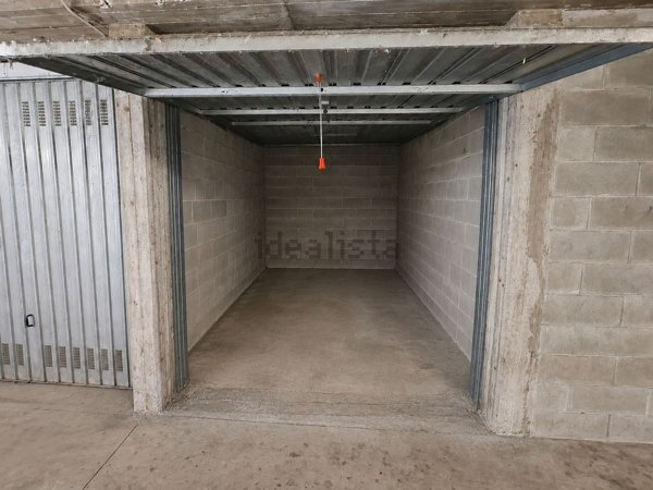 box auto in vendita a Nichelino in zona Crociera