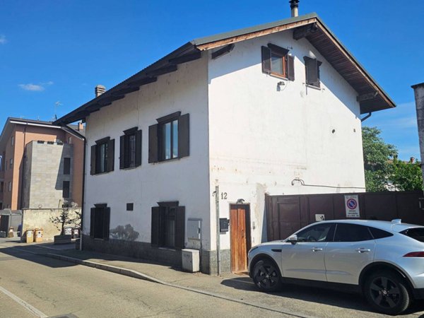 casa indipendente in vendita a Nichelino