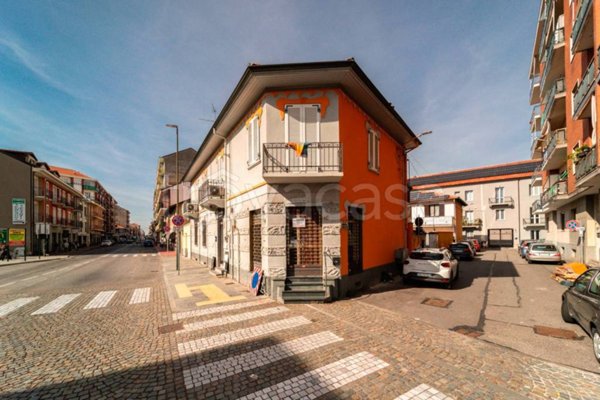 appartamento in vendita a Nichelino in zona Crociera