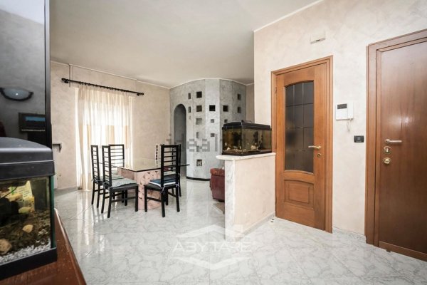 appartamento in vendita a Nichelino in zona Crociera
