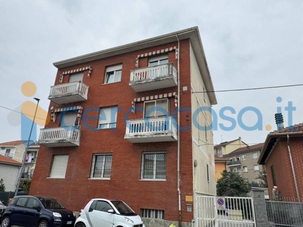 appartamento in vendita a Nichelino in zona Crociera
