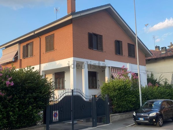 appartamento in vendita a Nichelino in zona Crociera