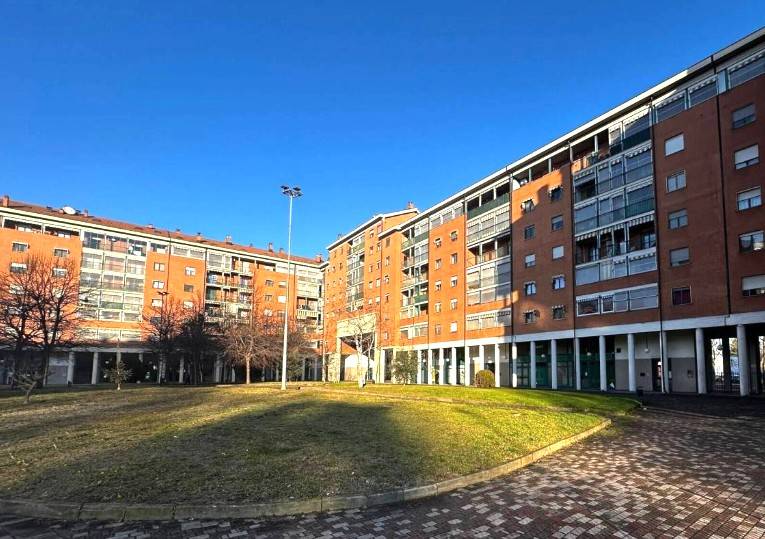 appartamento in vendita a Nichelino in zona Crociera