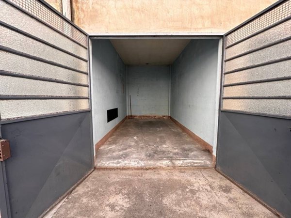 box auto in vendita a Nichelino in zona Crociera