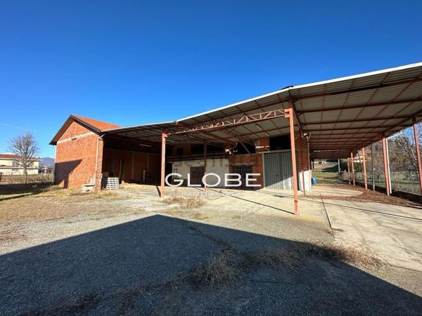 locale di sgombero in vendita a Nole